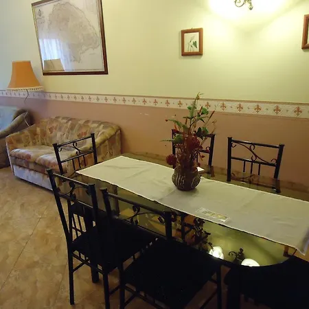 Alabastrom Apartman Appartamento Gyula
